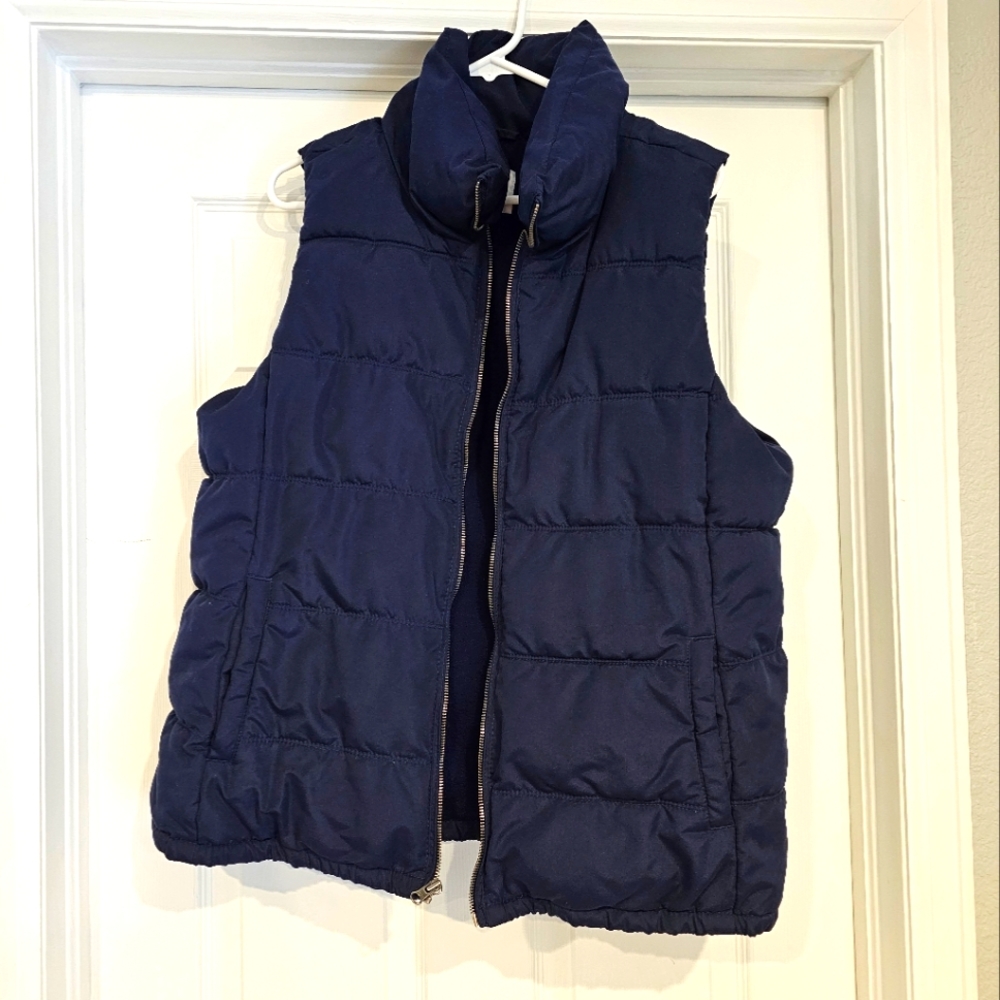 Old Navy Puffer Vest